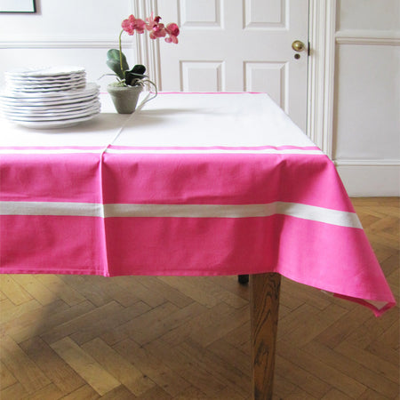 bistro_tablecloth